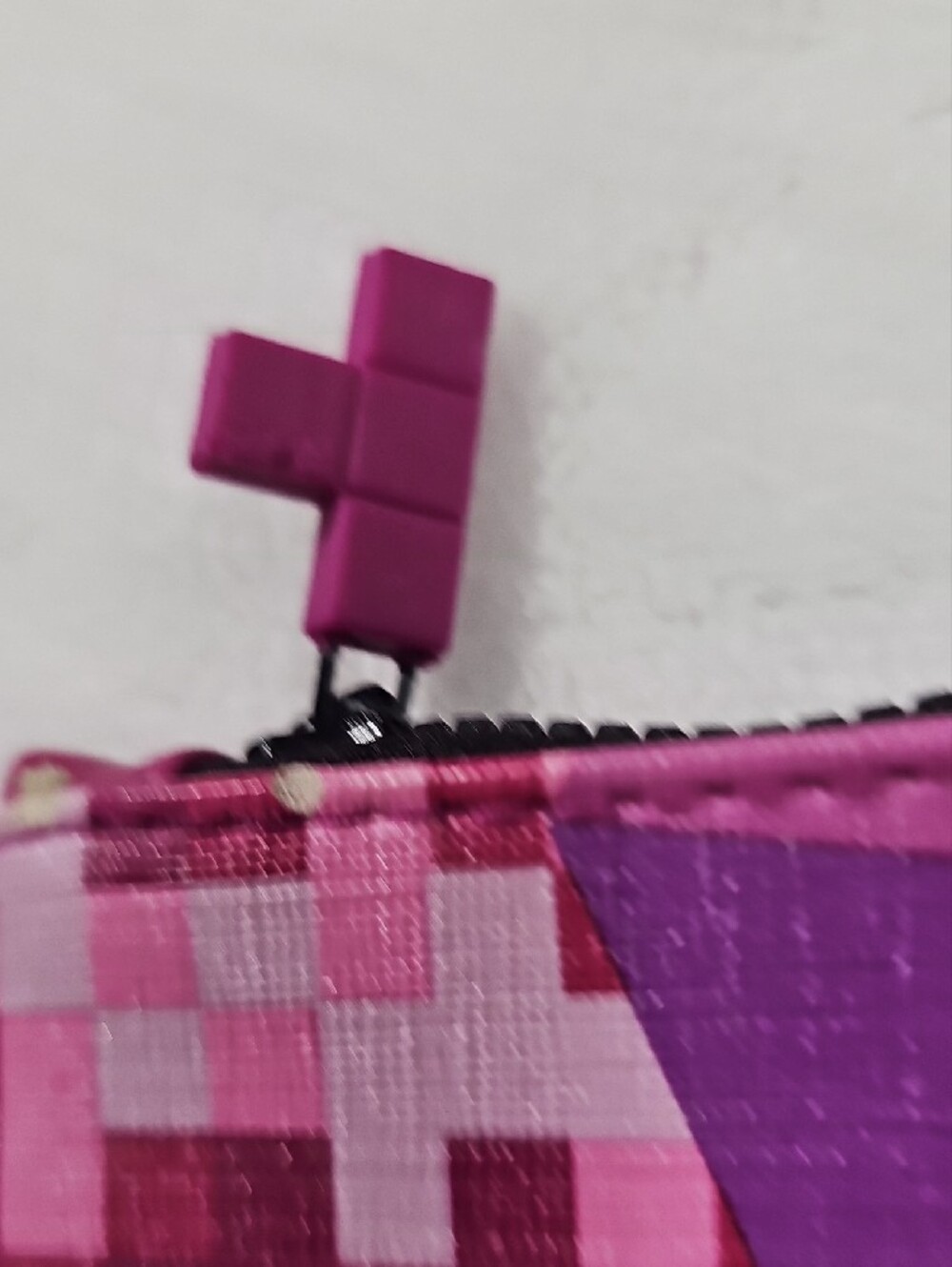 ipsy Tetris Pink & Purple Geometric Cosmetic Pouch Kicks In Pics - Picture 3 of 9
